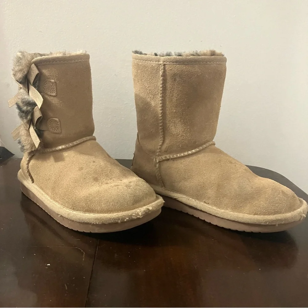 Koolaburra by Ugg Girl's Boots with Side Bows Size 13